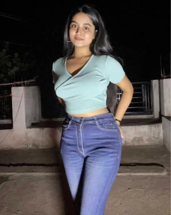 Sexy Palasia call girls, Hitec City